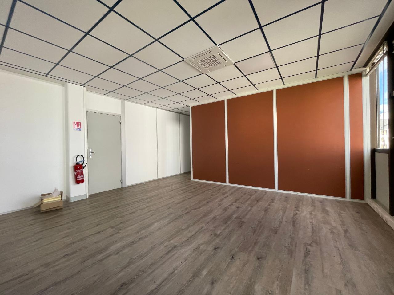 Bureau Orléans 152m² Location bureau Orléans Loiret OLBUR2425659 4